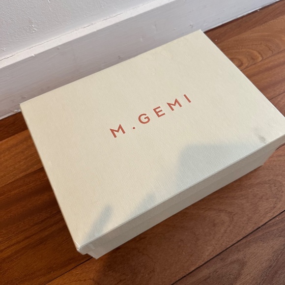 M. Gemi, 'The Agnese,' square toe sling back, Size 8 - Picture 7 of 9